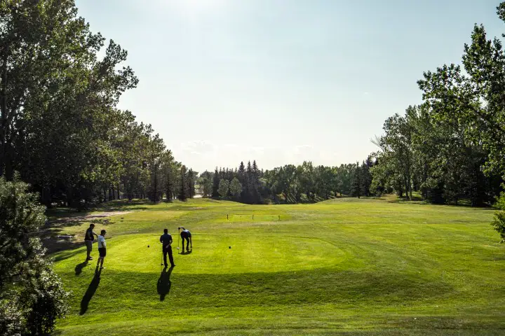 Maple Ridge community in Calgary